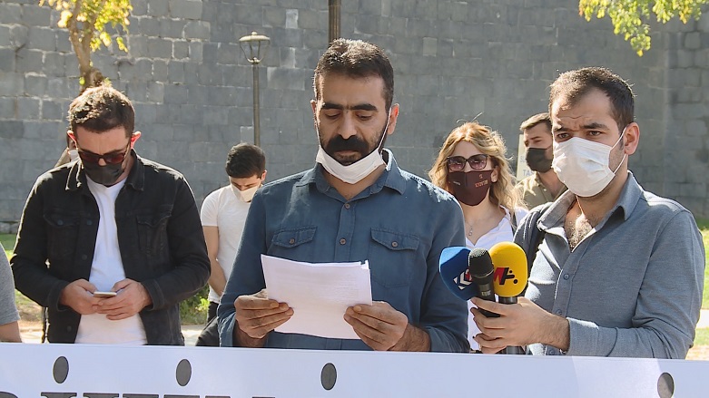 Saziyên sivîl ji rêbaza restorasyona sûrên Diyarbekirê nîgeran in